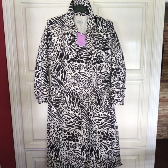 Sergio Hudson Double Breasted Long Trench Coat in B/W Animal Print, SZ 1X, NWT - Picture 1 of 13